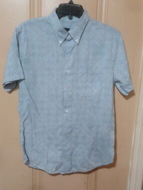 Abercrombie & Fitch Light Blue Short-Sleeve Button-Down Shirt
